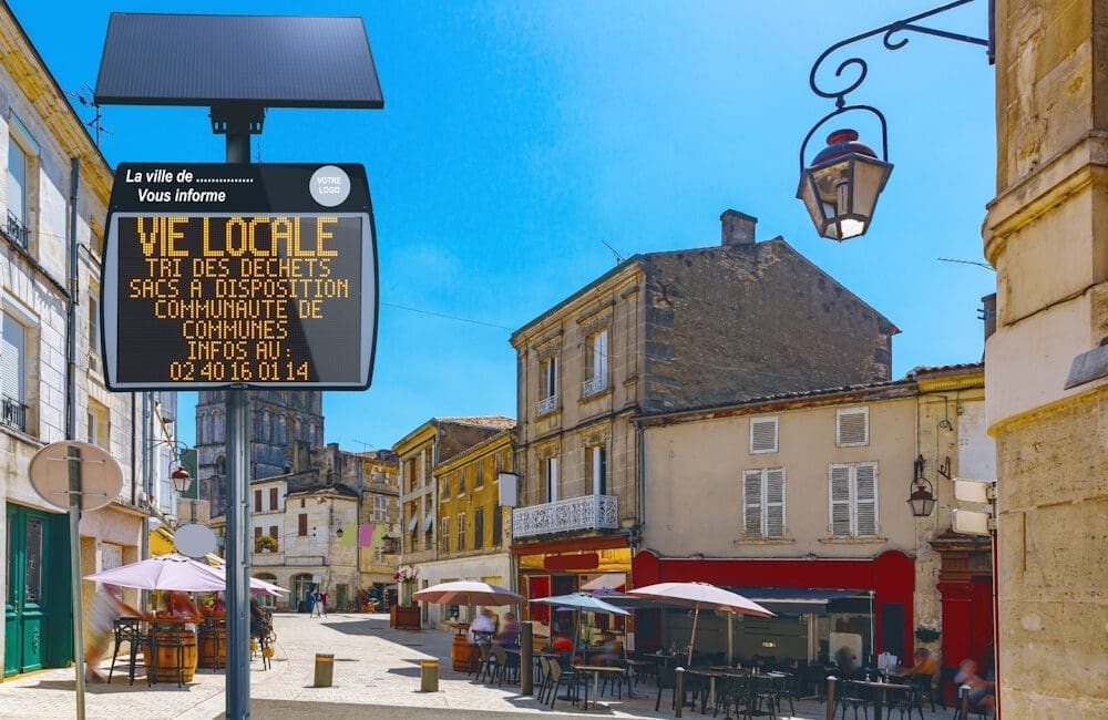 Le panneau d’affichage lumineux EVOCITY