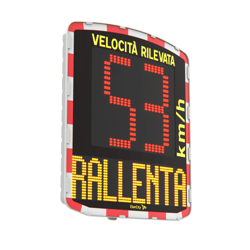Pittogramma del radar EVOLIS che mostra una velocità eccessiva di 53 km/h e un messaggio di prevenzione “RALENTA”.